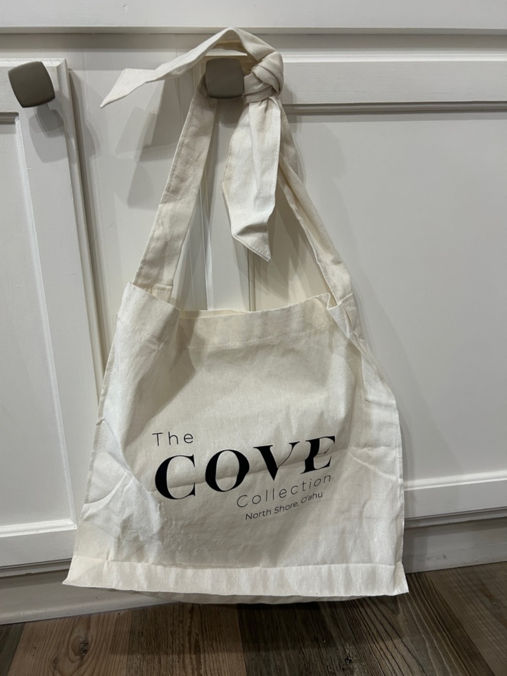 The COVE Collection Canvas Tote in Natural 15” x 14” Summer Vacation TC0175 - Picture 5 of 6